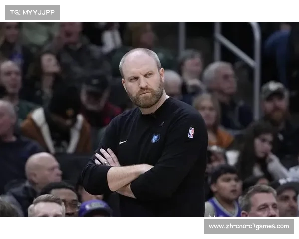 灰熊解雇詹金斯的背后揭秘:隐患早现问题依旧缠身 灰熊解雇詹金斯的背后揭秘:隐患早现问题依旧缠身