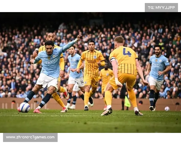 英超冠军争夺战:曼城占据优势 阿森纳曼联紧追不舍 英超冠军争夺战:曼城占据优势 阿森纳曼联紧追不舍